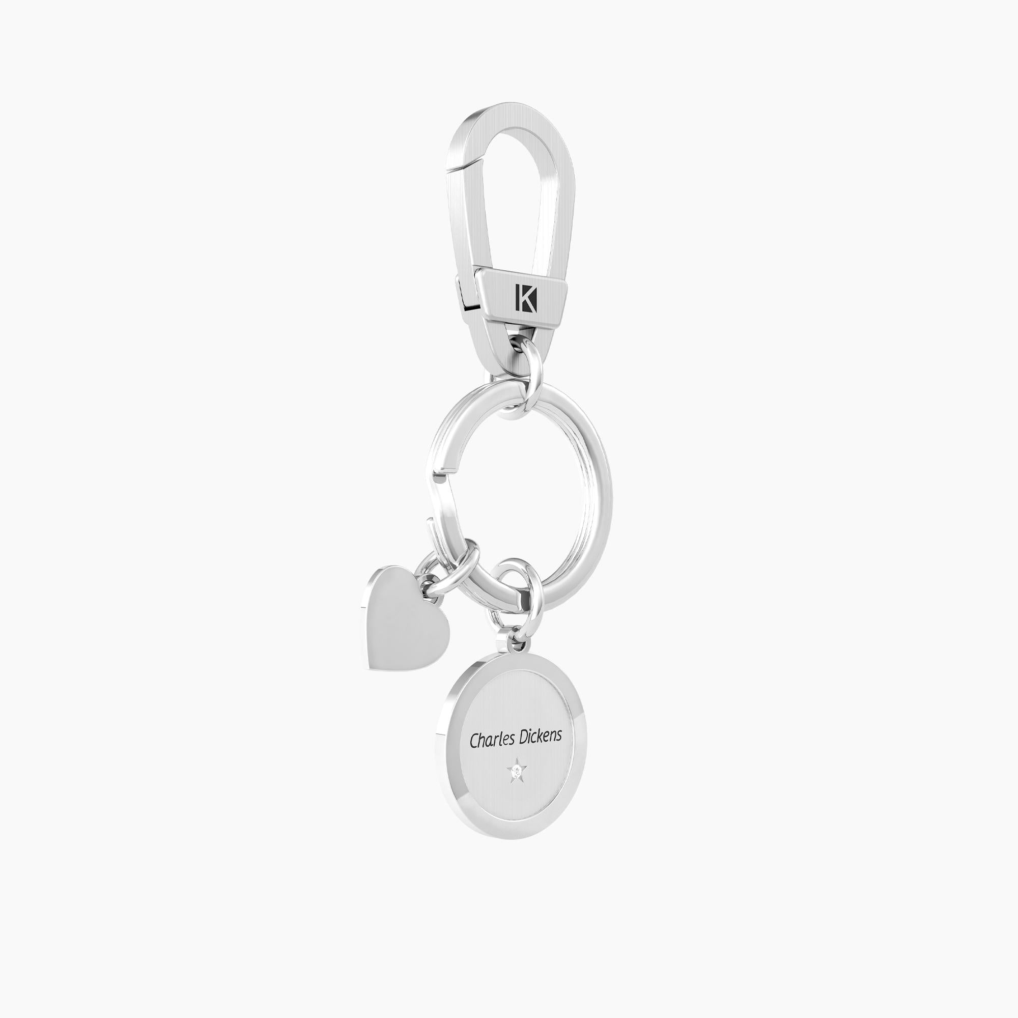 Portachiavi in acciaio con frase charles dickens "TU SEI UNA PERSONA…" - Gioielleria Fondente