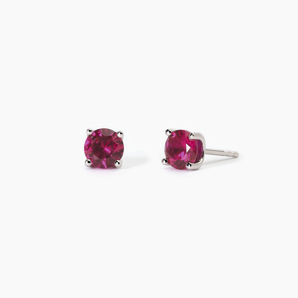 Orecchini in argento con rubini sintetici SHINY