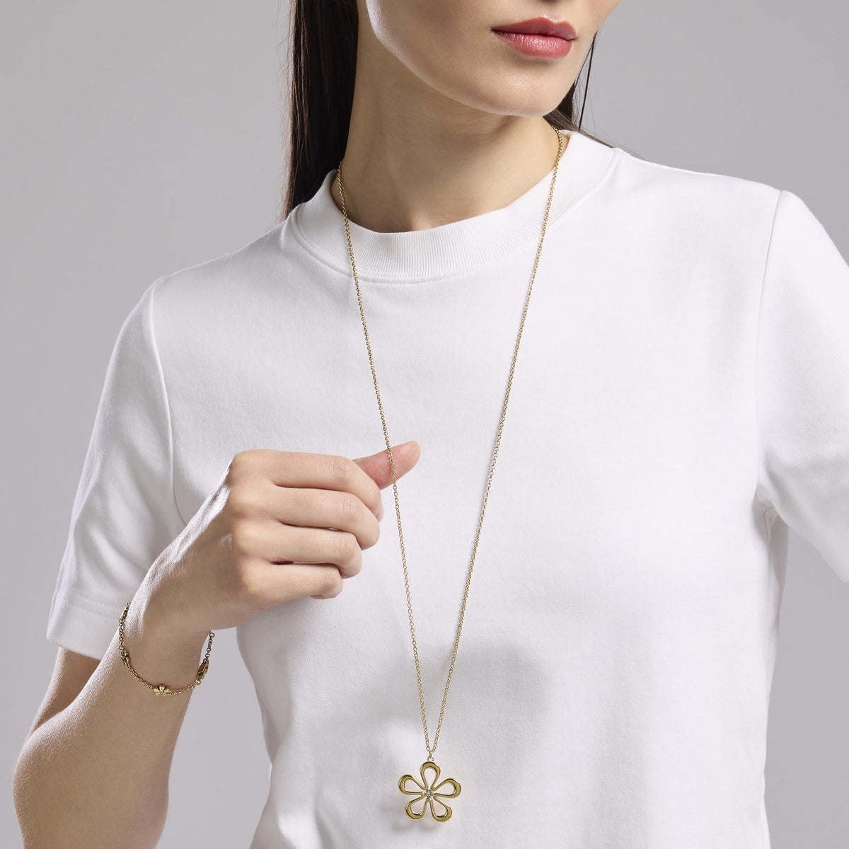 Collana in acciaio dorato con fiore Style 17