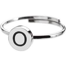 Anello con lettera "O" - Gioielleria Fondente