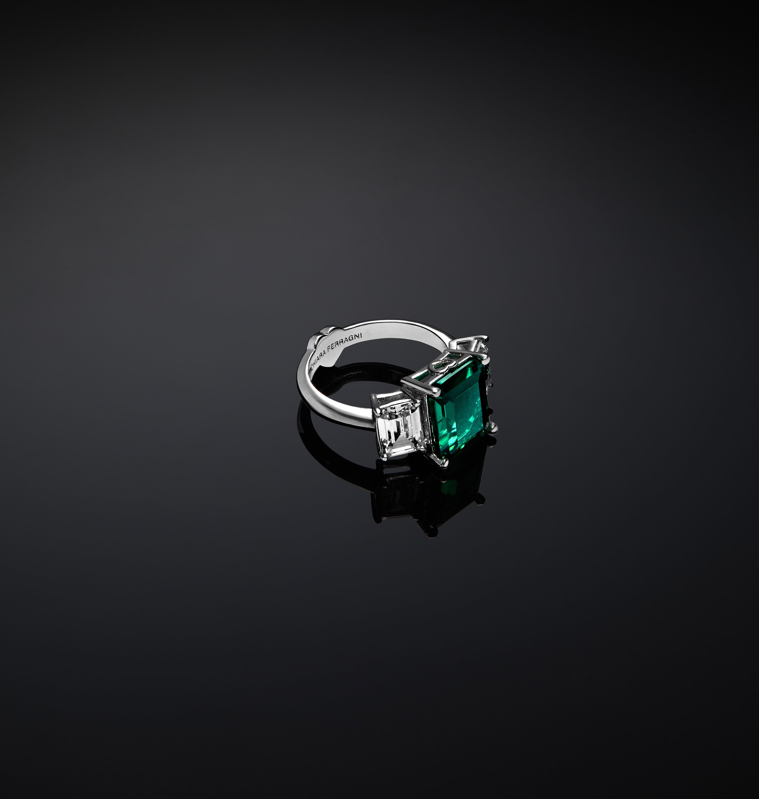 Anello trilogy Emerald - Gioielleria Fondente