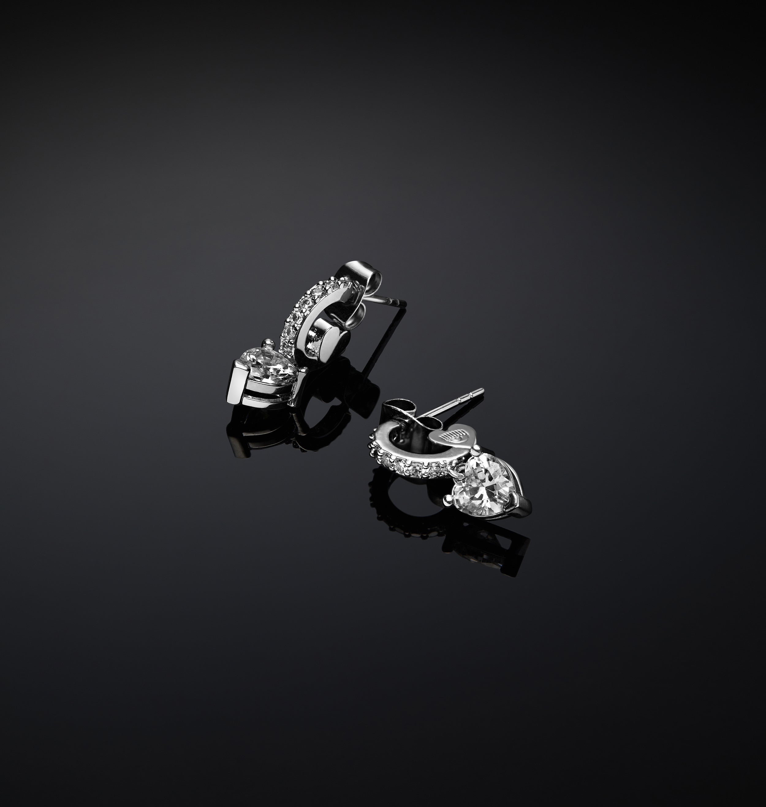 Orecchini con pendente First Love - Gioielleria Fondente