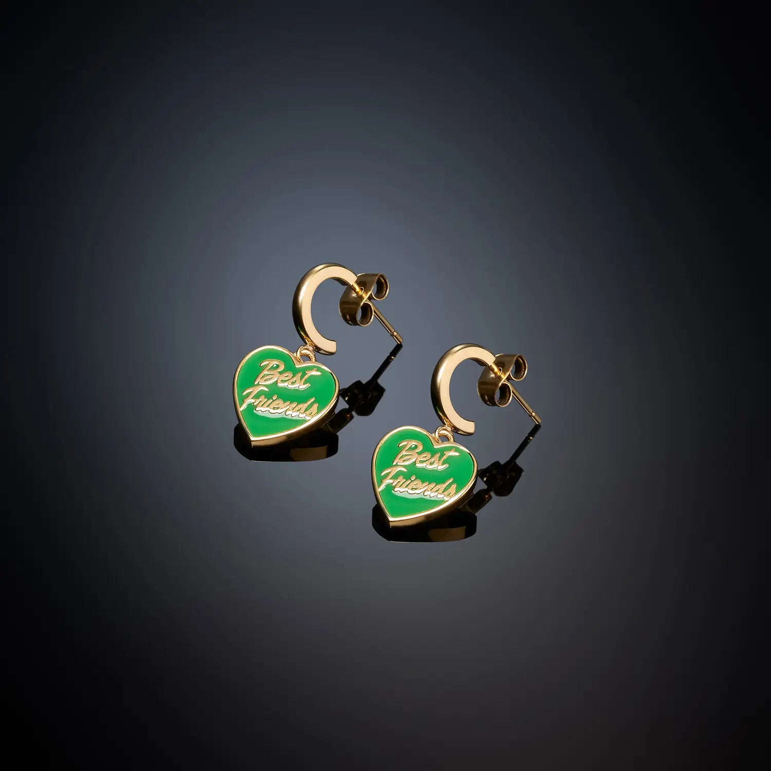 j19avi09 Orecchini Love Parade