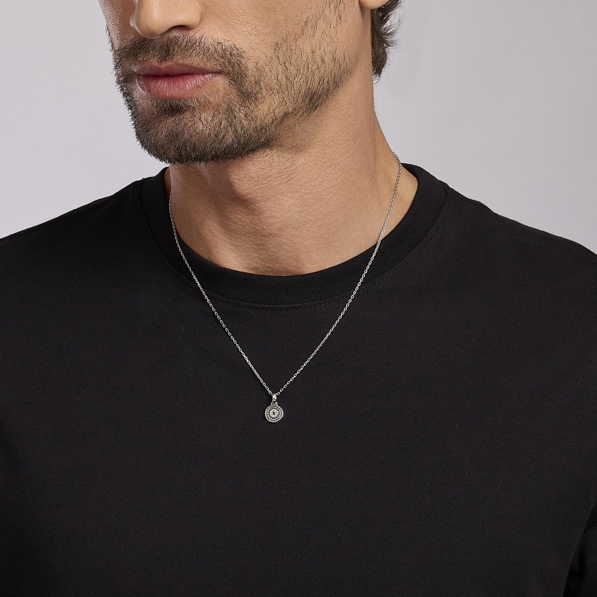 Collana con ciondolo tondo BENIAMINO - Gioielleria Fondente