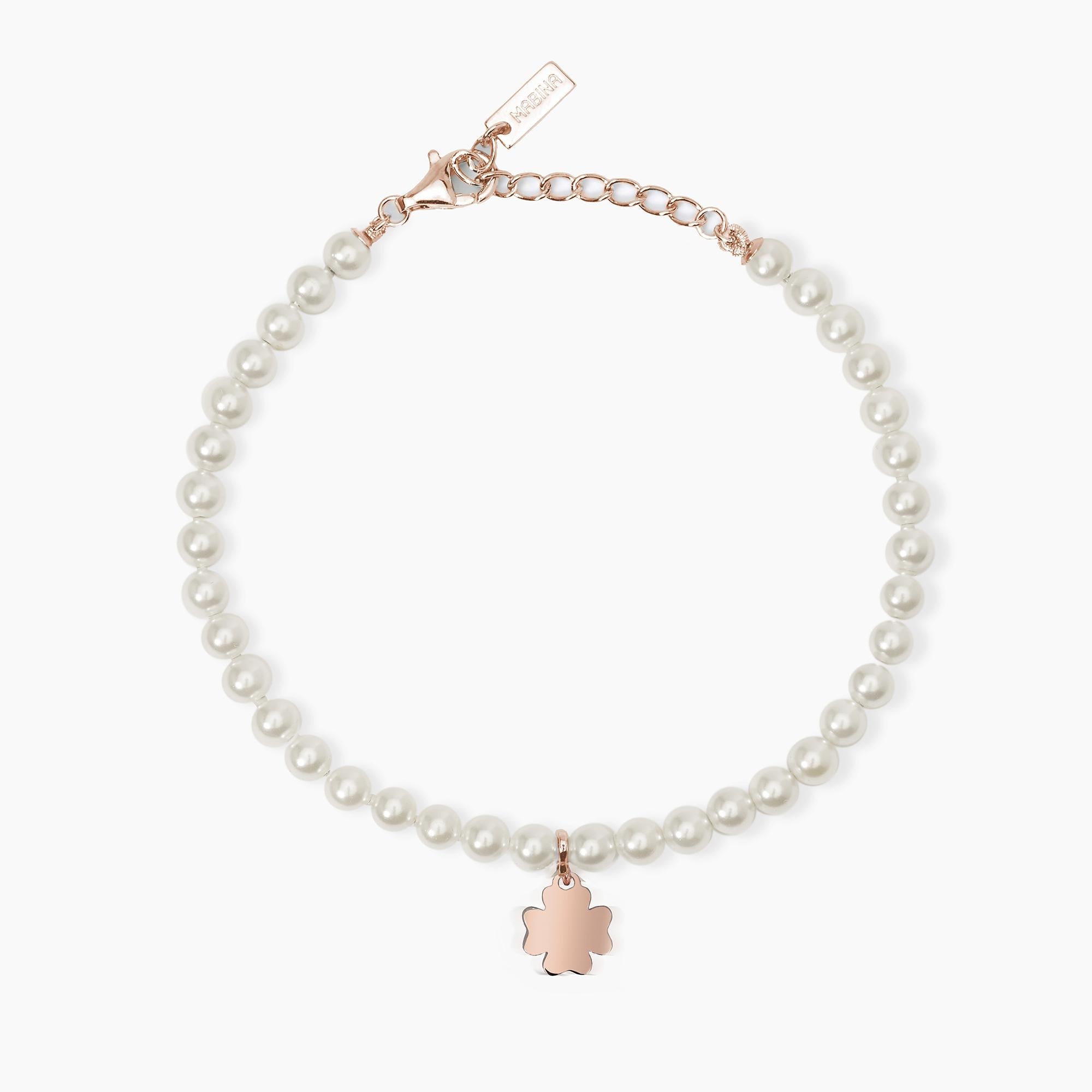 Bracciale con perle conchiglia e quadrifoglio È SOLO FORTUNA