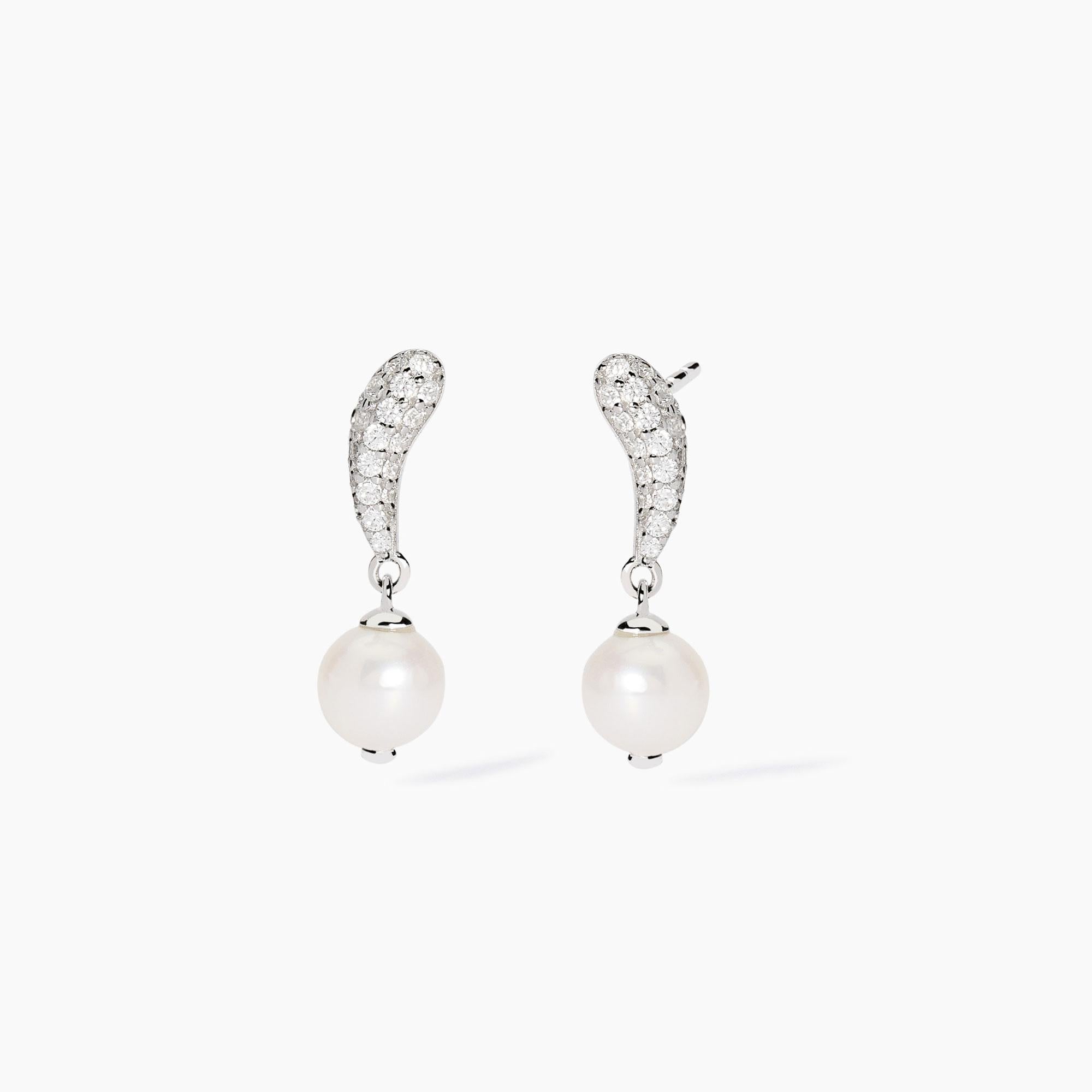 Orecchini con pavé di zirconi e perle coltivate Opera