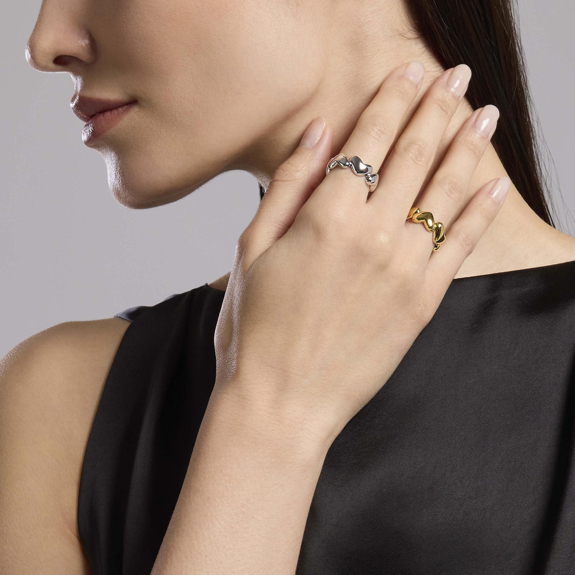 Anello con cuori in argento dorato Capogiro