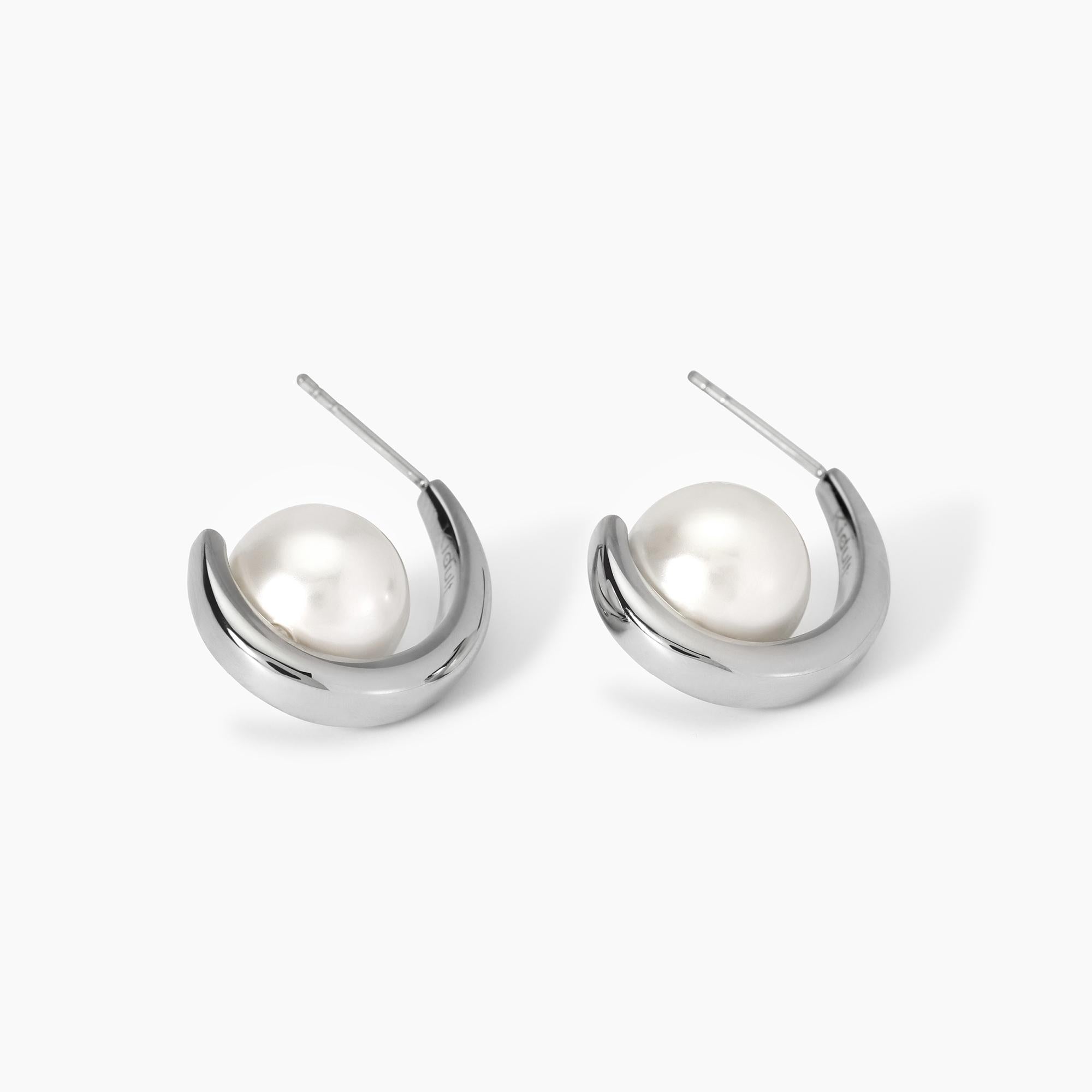 Orecchini semicerchio con perle conchiglia Style 09